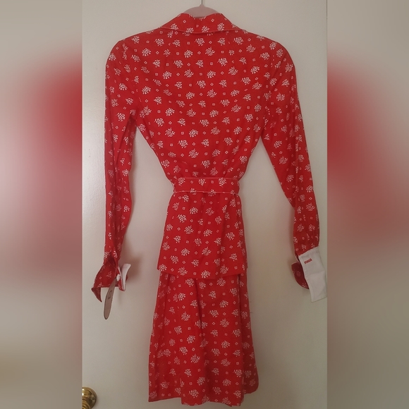 Vintage Deadstock Jonathan Logan The Kollection Red Flower Jacket and Skirt Set. - Picture 4 of 16